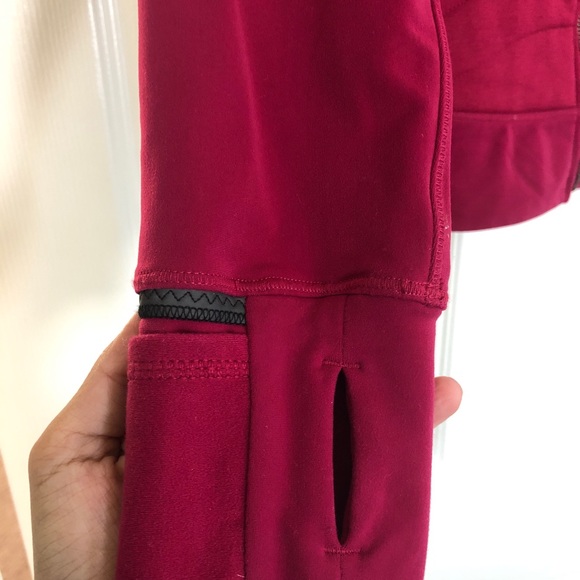 LULULEMON jacket EUC - Picture 4 of 4